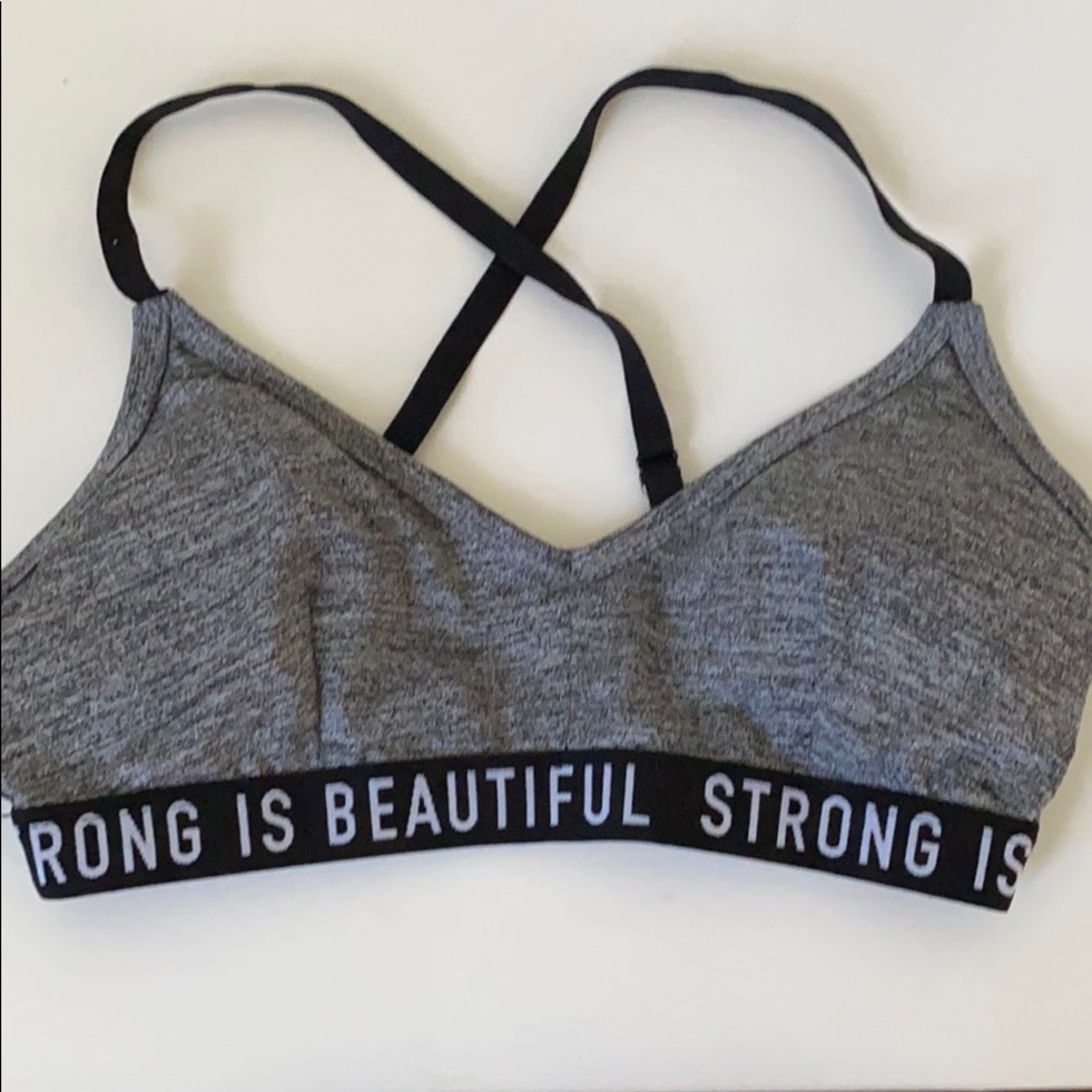 MOVING SALE‼️Sports bra
